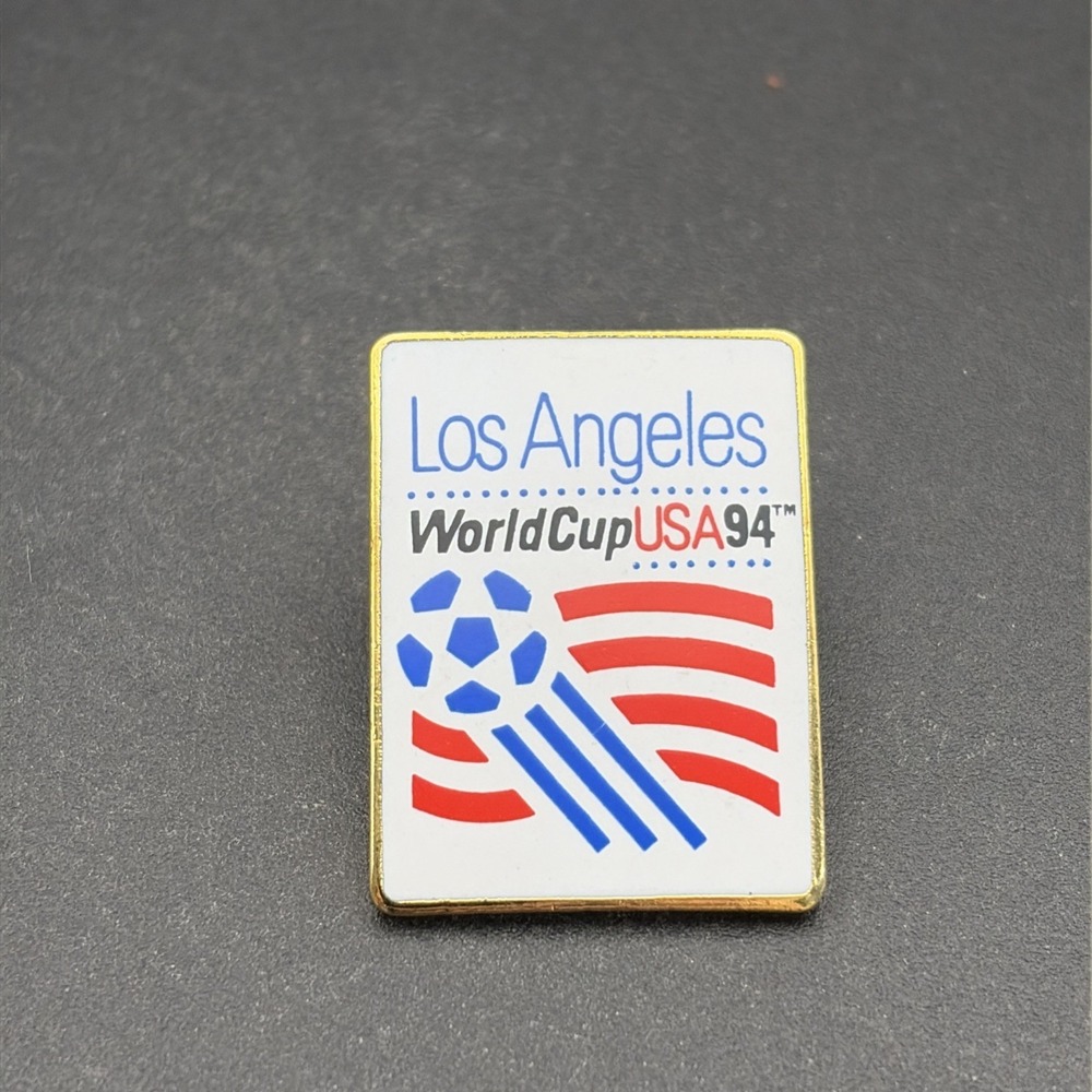 World Cup USA 1994 Soccer Football Los Angeles Lapel‎ Hat Pin